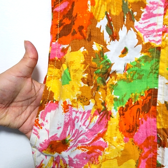 Retro Shift Floral Midi Dress - Picture 8 of 11